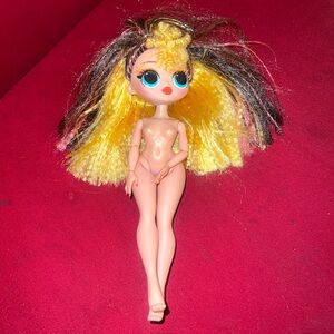 L.O.L Surprise Omg Remix Pop B.B. Fashion Doll